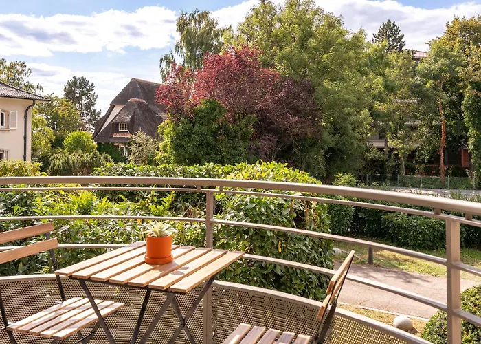 Avec Balcon Et Parking Bel Air